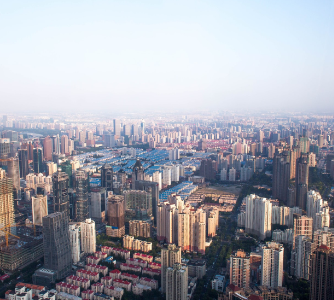 中国房地产业 | 政策声明将支持房地产销售和市场流动性；开发商仍面临违约风险
